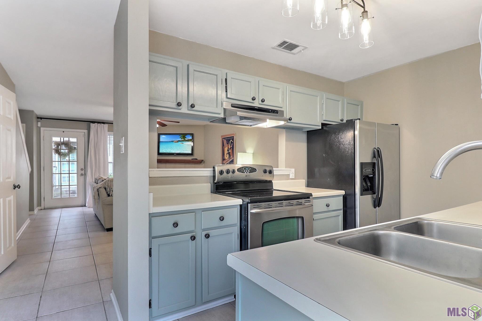 26 Stokes Court Baton Rouge, LA 70808 - Photo 13 of 25 Gallery Image 13