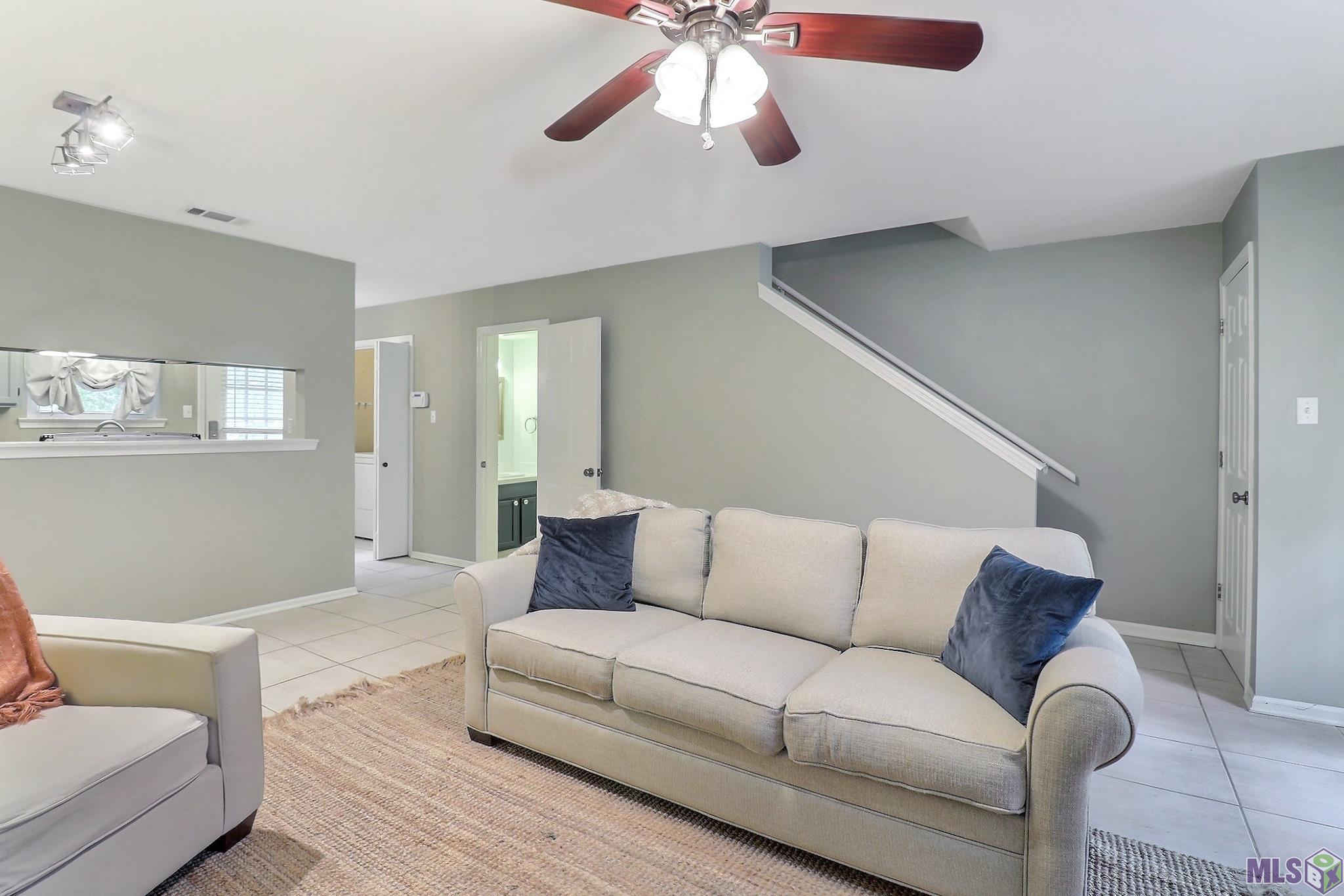 26 Stokes Court Baton Rouge, LA 70808 - Photo 5 of 25 Gallery Image 5