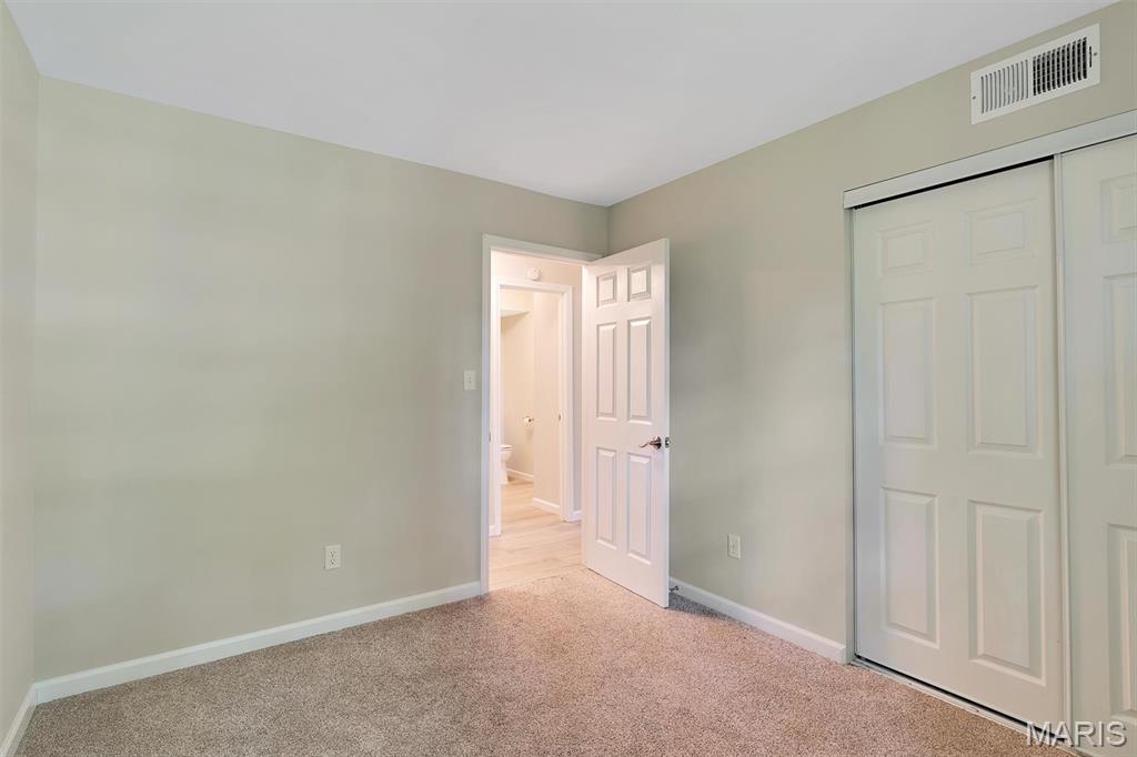 128 Shadalane, Unit E Ballwin, MO 63011 - Photo 16 of 19