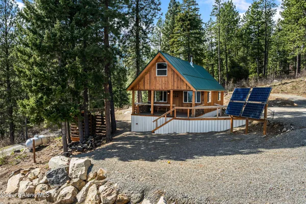 $420,000 | 595 Snowcat Lane, Bonners Ferry, ID 83805