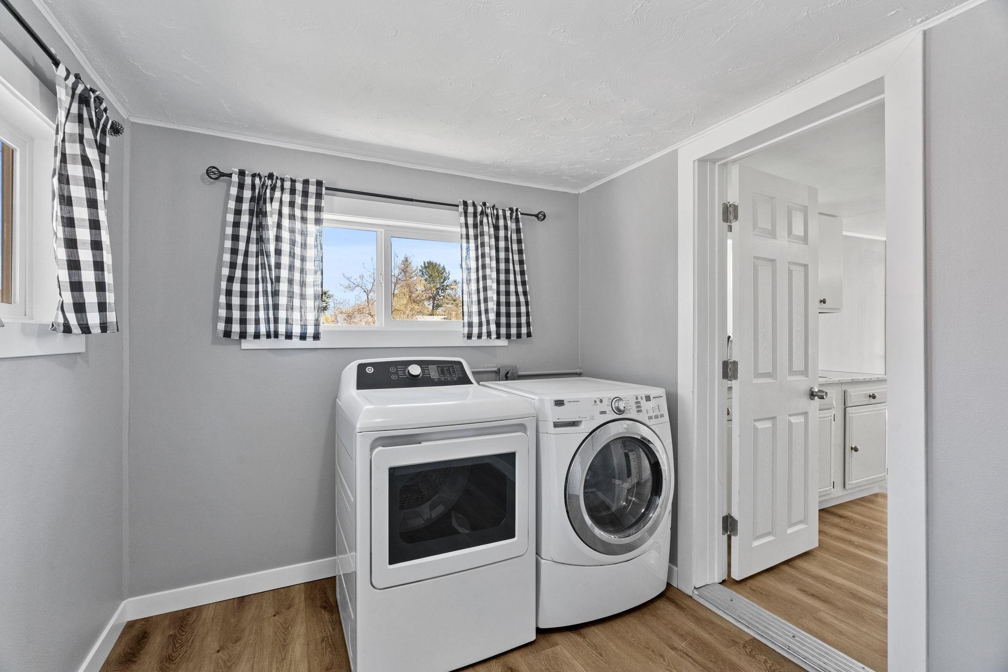 712 South Evergreen Road Spokane Valley, WA 99216 - Photo 11 of 23