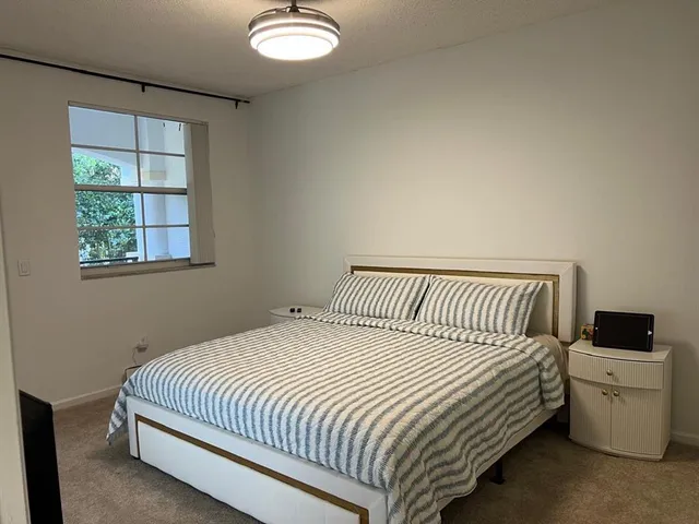 $4,500 | 3205 Northeast 184th Street, Unit 9304, North Miami Beach, FL 33160