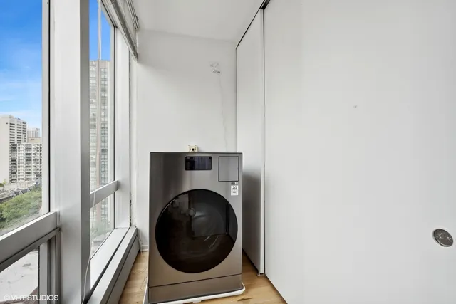 $6,900 | 1300 North Astor Street, Unit 15AB, Chicago, IL 60610