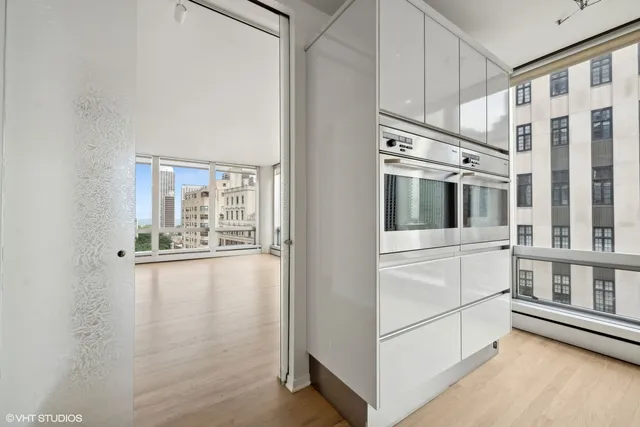 $6,900 | 1300 North Astor Street, Unit 15AB, Chicago, IL 60610