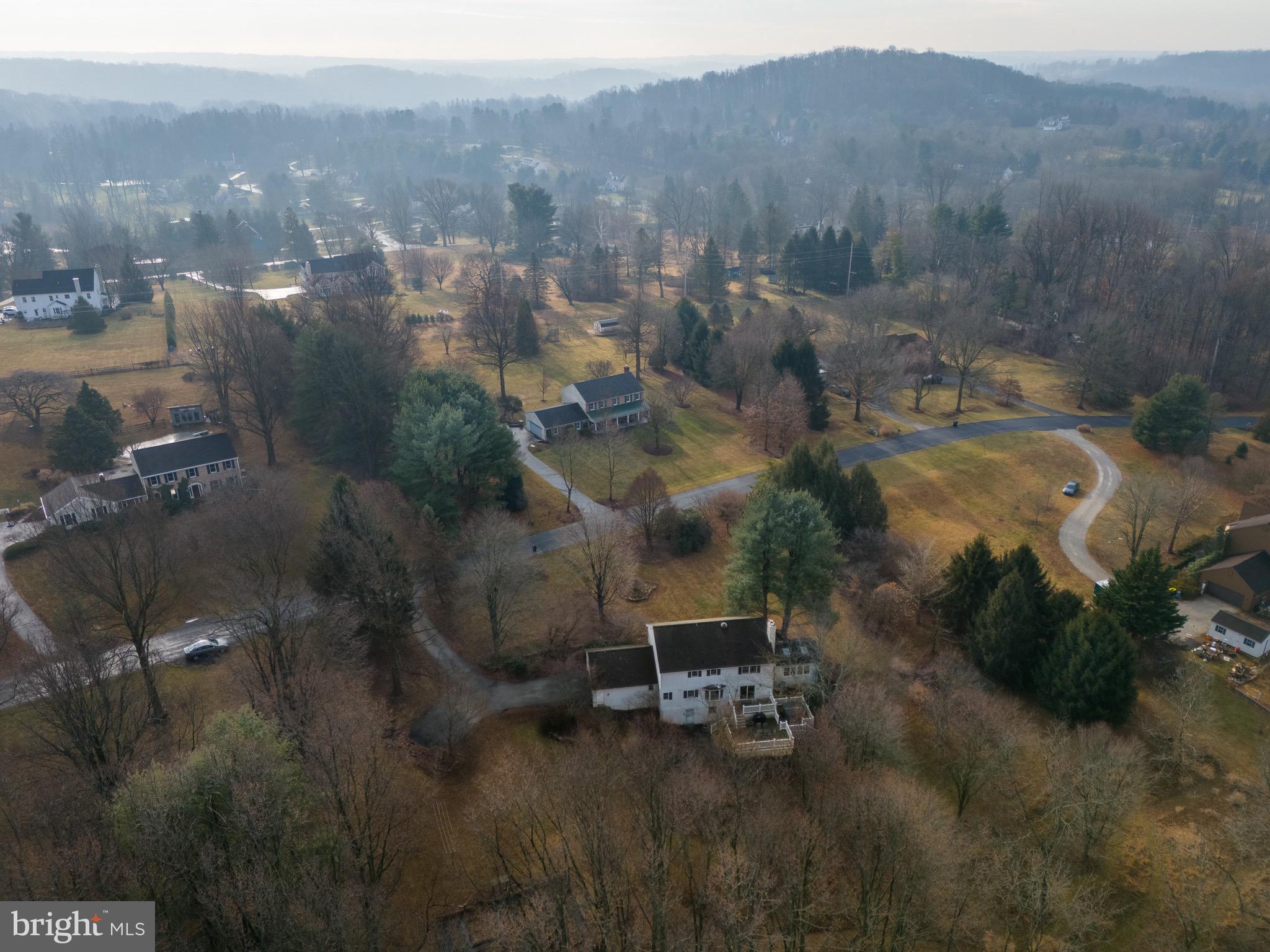 12 Phillips Lane Chester Springs, PA 19425 - Photo 7 of 54 a view of a city