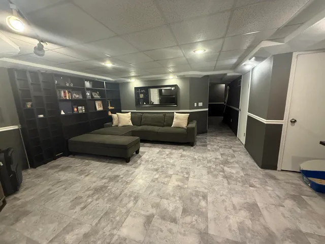 $274,900 | 403 Williamsburg Way Court, Fitchburg, WI 53719