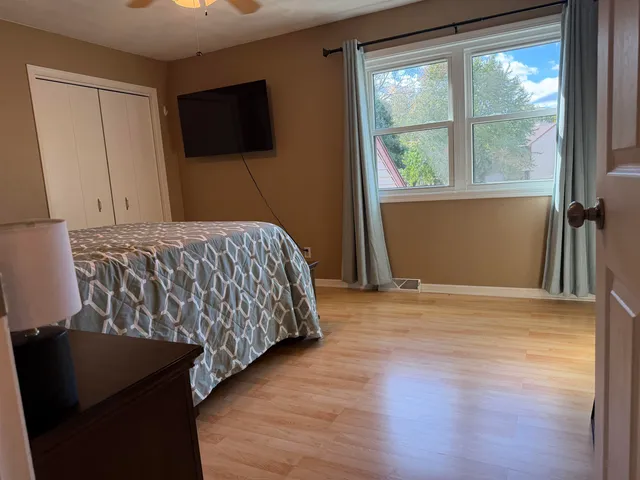 $274,900 | 403 Williamsburg Way Court, Fitchburg, WI 53719