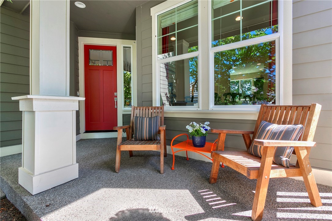 4110 180th Place Southeast Bothell, WA 98012 - Photo 2 of 32 Gallery Image 2