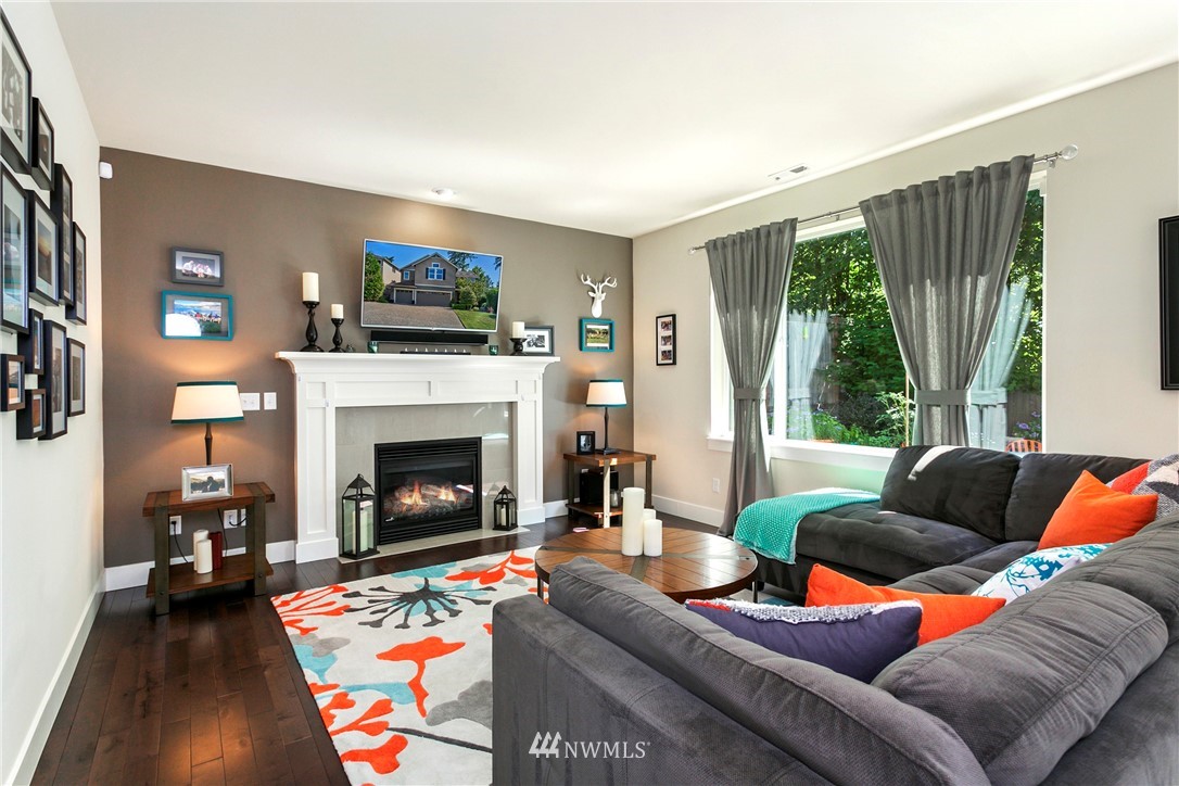 4110 180th Place Southeast Bothell, WA 98012 - Photo 10 of 32 Gallery Image 10