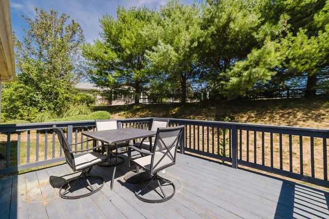 $349,900 | 2602 Green Street, Middleboro, MA 02346