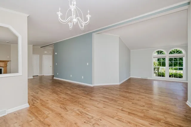 $349,900 | 2602 Green Street, Middleboro, MA 02346