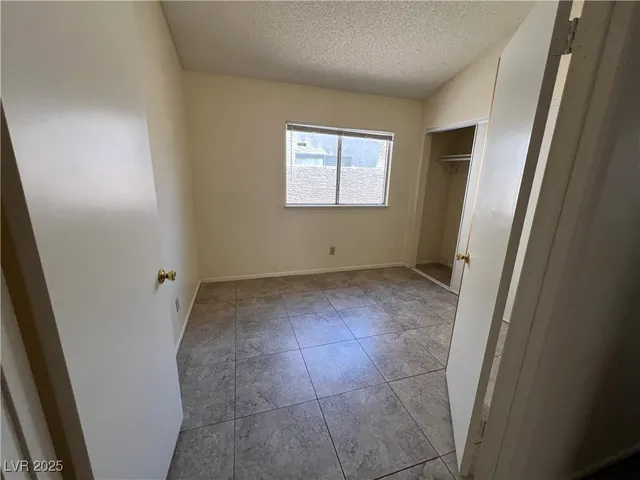 $2,095 | 8901 Clear Blue Drive, Las Vegas, NV 89117