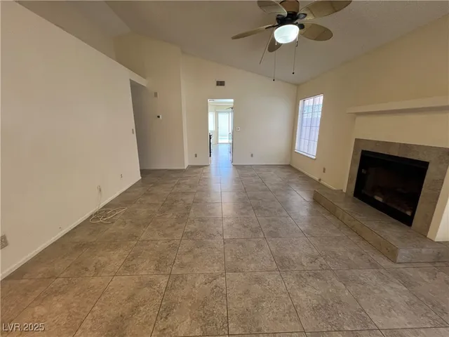 $2,095 | 8901 Clear Blue Drive, Las Vegas, NV 89117