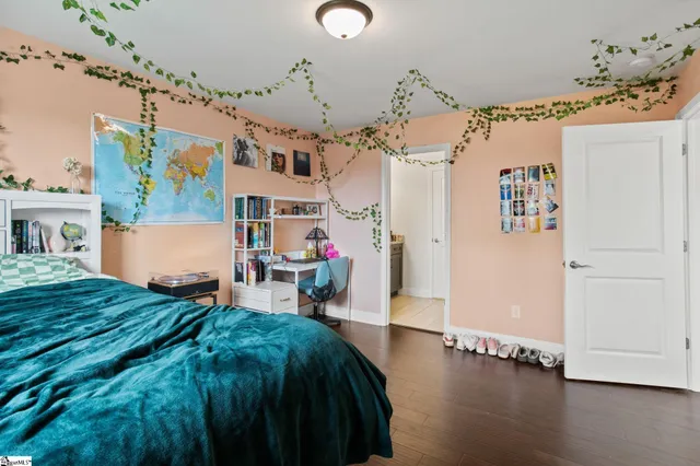 $5,950 | 222 Montview Circle, Greenville, SC 29617