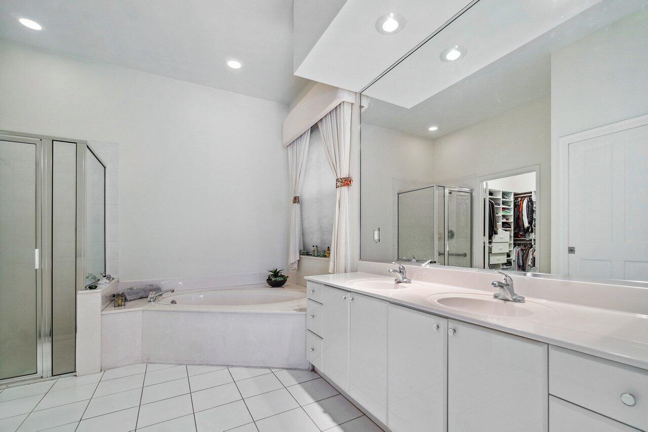 6182 Northwest 23rd Road Boca Raton, FL 33434 - Photo 16 of 31 030-6182Northwest23rdRoad-BocaRaton-FL-3