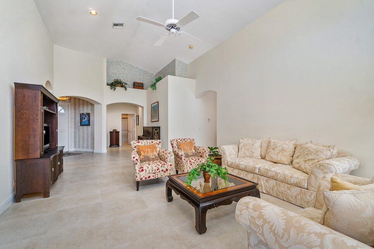 6182 Northwest 23rd Road Boca Raton, FL 33434 - Photo 5 of 31 010-6182Northwest23rdRoad-BocaRaton-FL-3