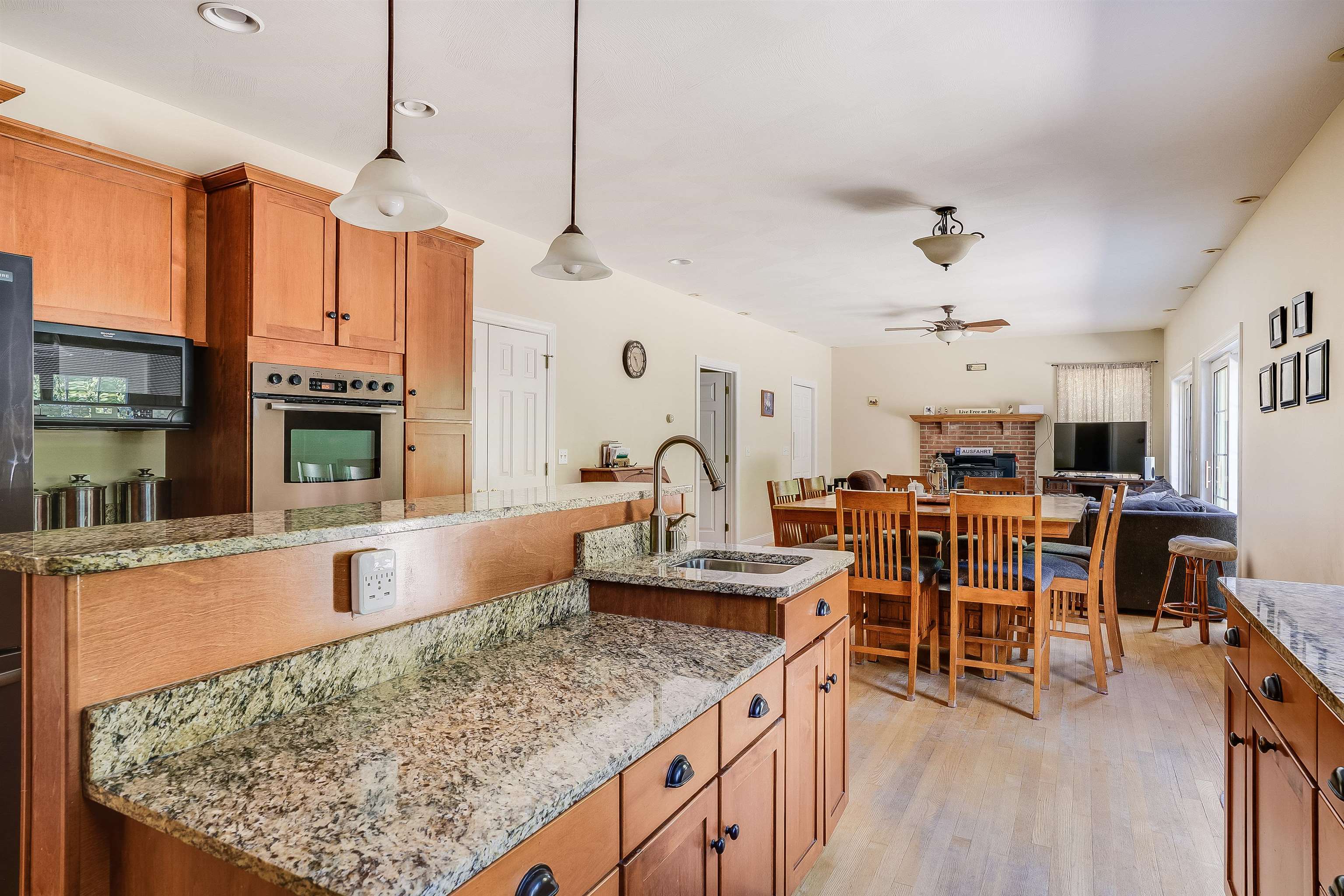 351 New Boston Road Francestown, NH 03043 - Photo 16 of 51 Gallery Image 16
