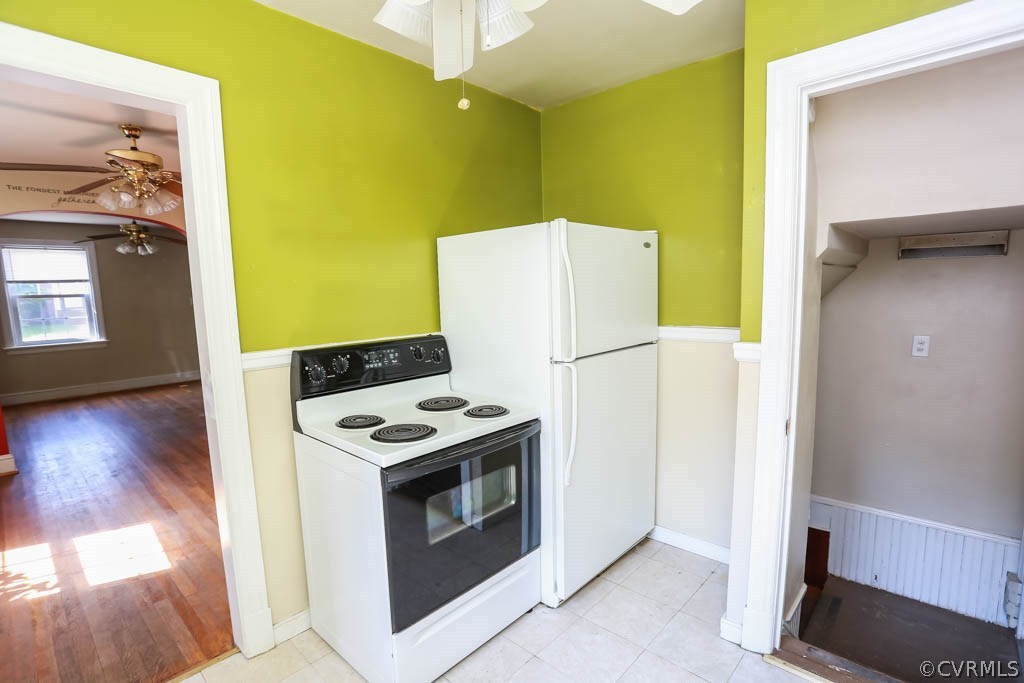 1806 Hilliard Road Henrico, VA 23228 - Photo 12 of 28 a view of kitchen and sink with wooden floor