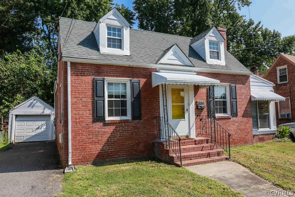 1806 Hilliard Road Henrico, VA 23228 - Photo 20 of 28 front view of a house with a yard