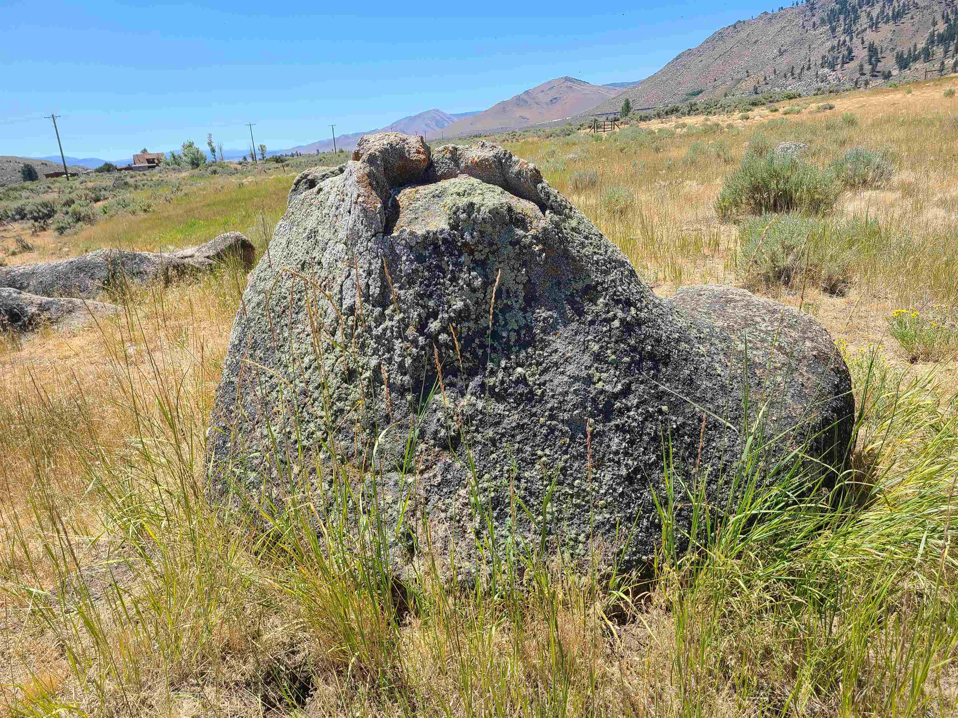 414-000 Scott Road Doyle, CA 96109 - Photo 14 of 20 a view of ocean with a mountain