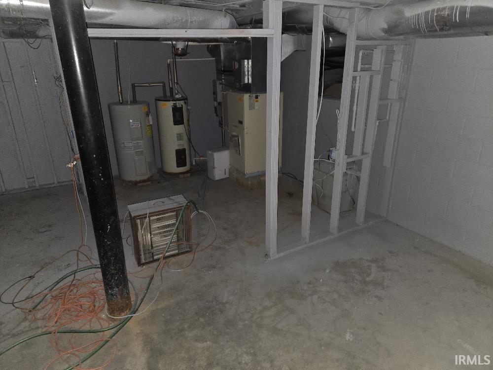 8910 North Meridian Road Denver, IN 46926 - Photo 5 of 17