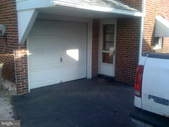 712 Darby Road Ridley Park, PA 19078 - Photo 6 of 16 Garage