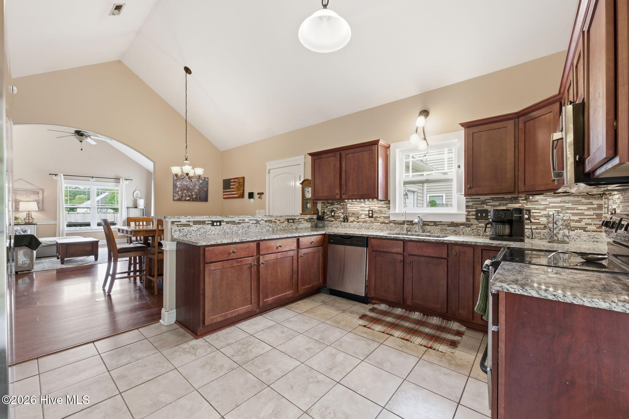 200 Station House Road New Bern, NC 28562 - Photo 11 of 40 Kitchen