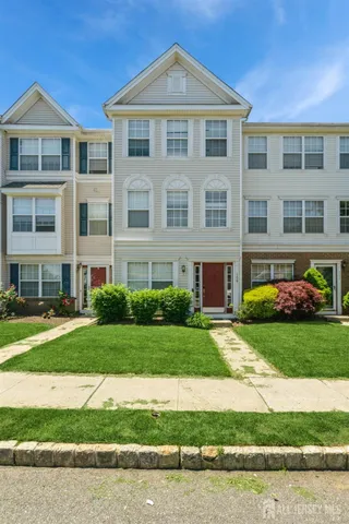 $439,000 | 109 Giera Court, Sayreville, NJ 08859
