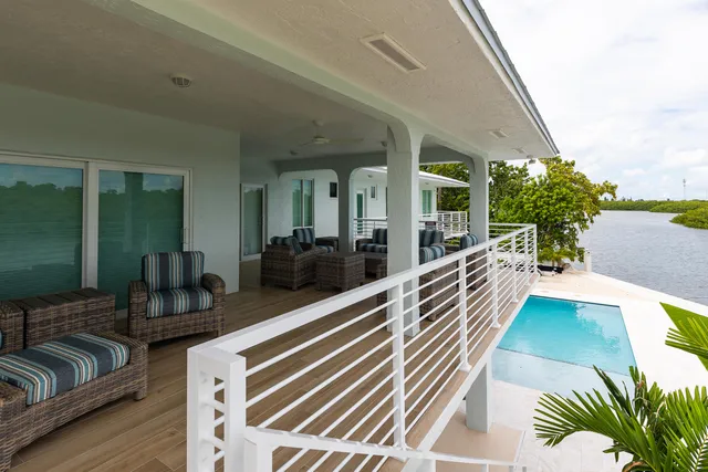 $4,300,000 | 2125 Ave H, Marathon, FL 33050