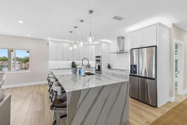 $4,300,000 | 2125 Ave H, Marathon, FL 33050