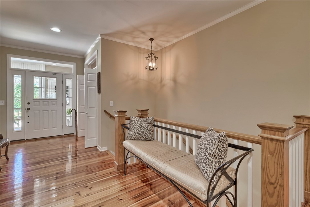 1 Lakeside Drive Salem, SC 29676 - Photo 6 of 50 Foyer/Stairwell