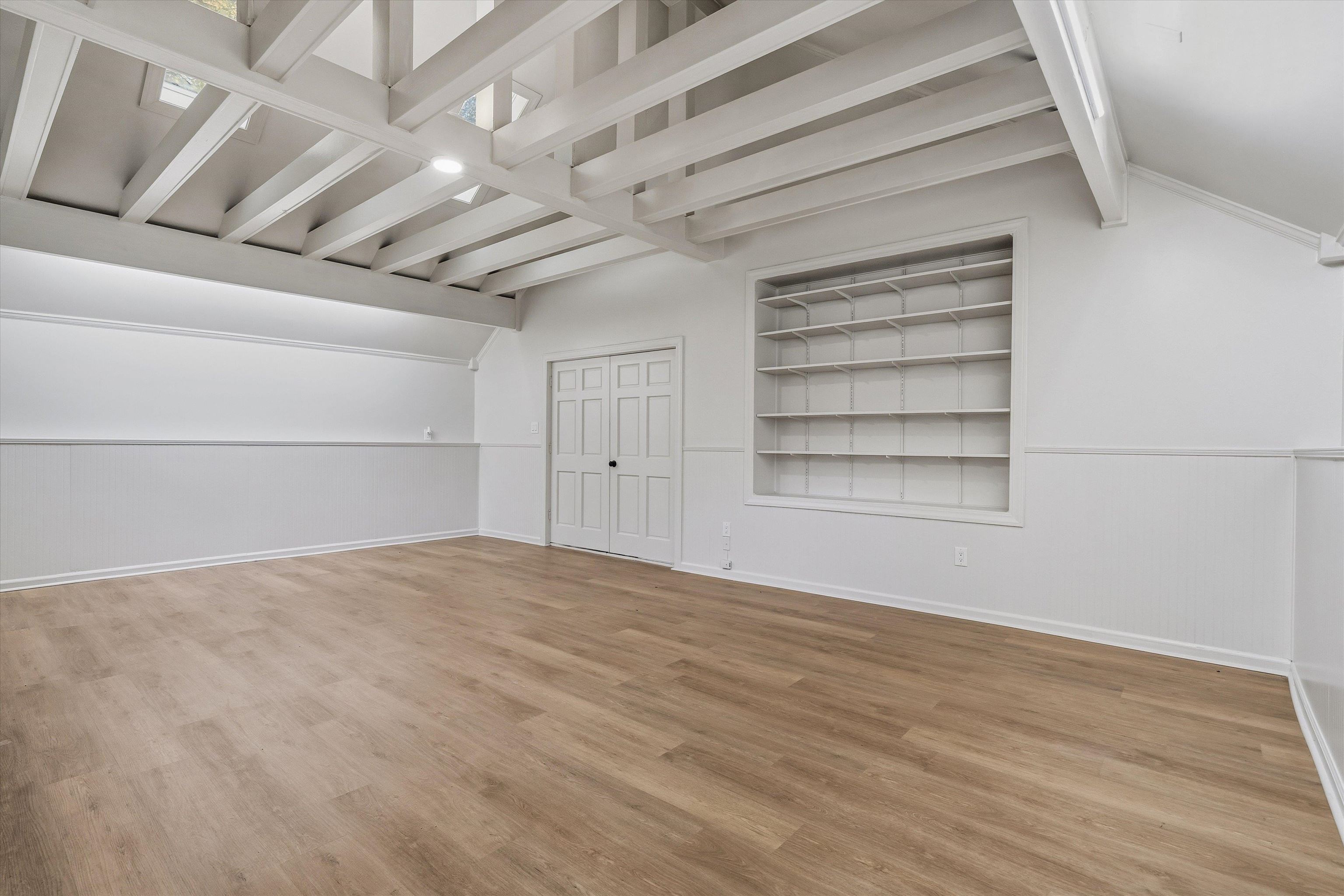 159 Perkins Extension Memphis, TN 38117 - Photo 35 of 37 a view of a room with an empty space