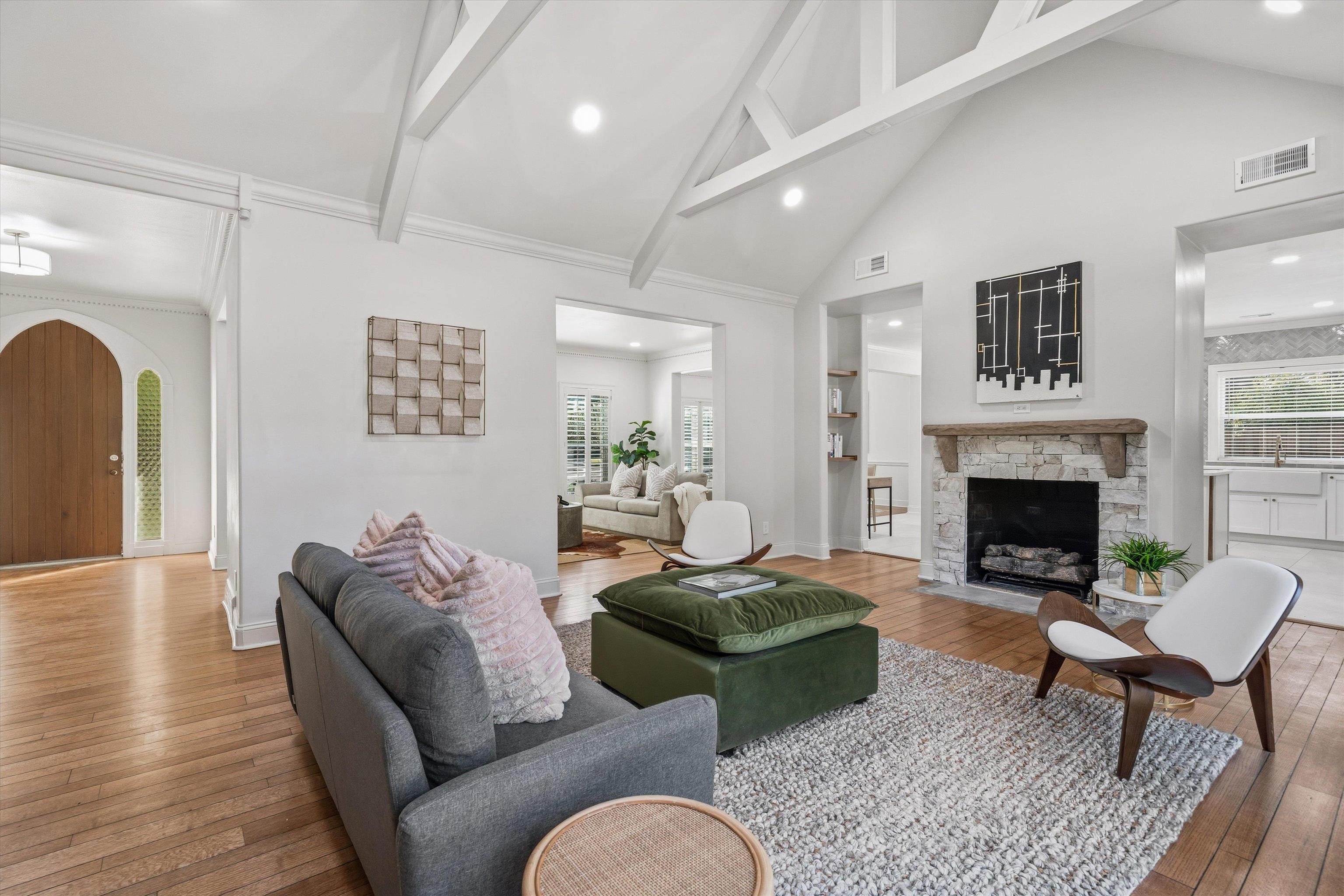 159 Perkins Extension Memphis, TN 38117 - Photo 5 of 37 a living room with furniture fireplace and window