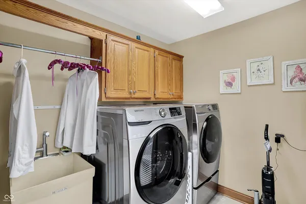 $1,075,000 | 9012 Nautical Watch Drive, Indianapolis, IN 46236