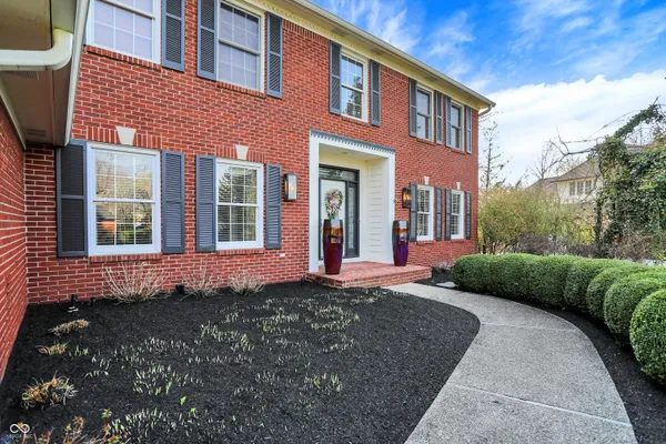 $1,075,000 | 9012 Nautical Watch Drive, Indianapolis, IN 46236