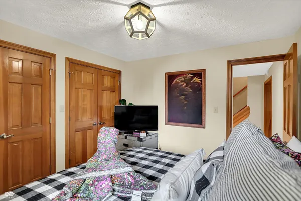 $1,075,000 | 9012 Nautical Watch Drive, Indianapolis, IN 46236