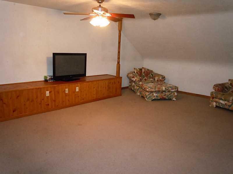 220 Odonnell Road Chicora, PA 16025 - Photo 12 of 21 Family Room. Upstairs / Additional bedroom or family room