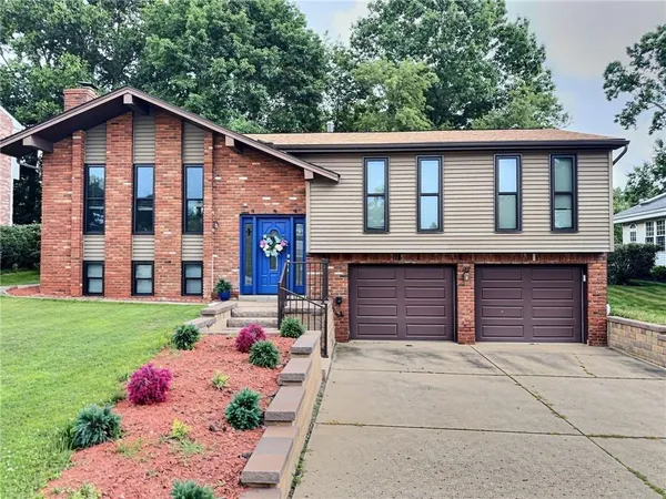 $324,000 | 133 Westminster Drive, Monroeville, PA 15146