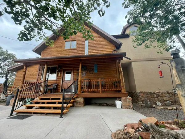 $995,000 | 802 South 810 East, Teasdale, UT 84773