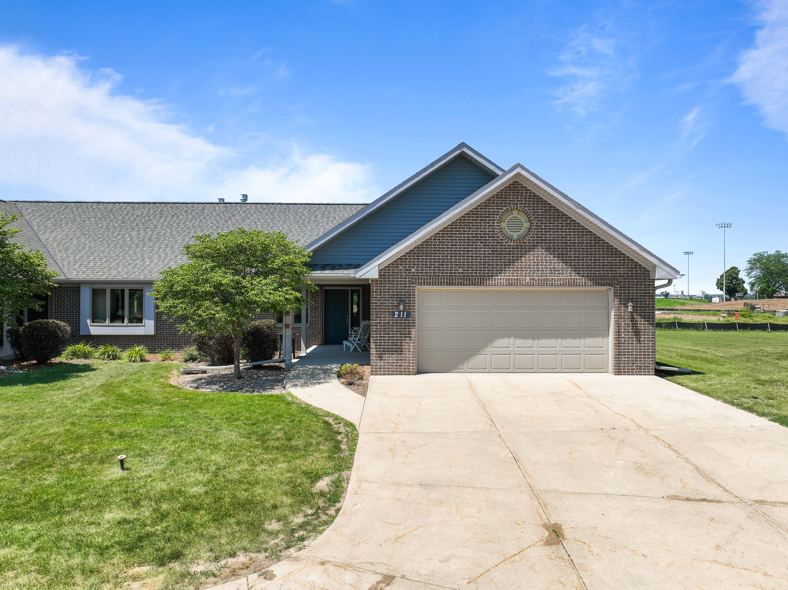 211 Windmill Lane Walworth, WI 53184 - Photo 34 of 50 211 Windmill Ln-6