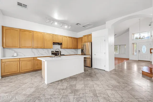 $635,000 | 1342 North McKenna Lane, Gilbert, AZ 85233