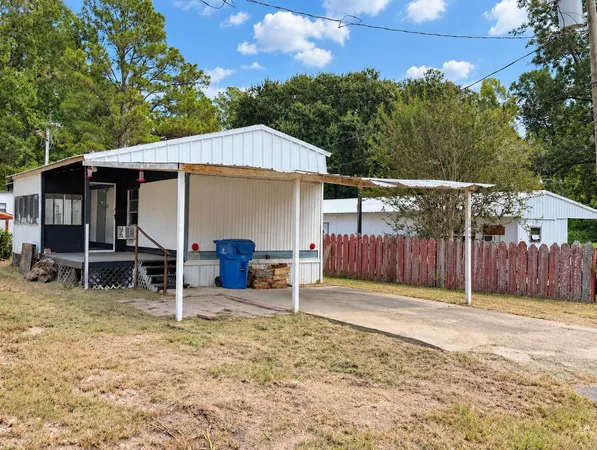$18,500 | 586 Eagles Nest Road, Deridder, LA 70634