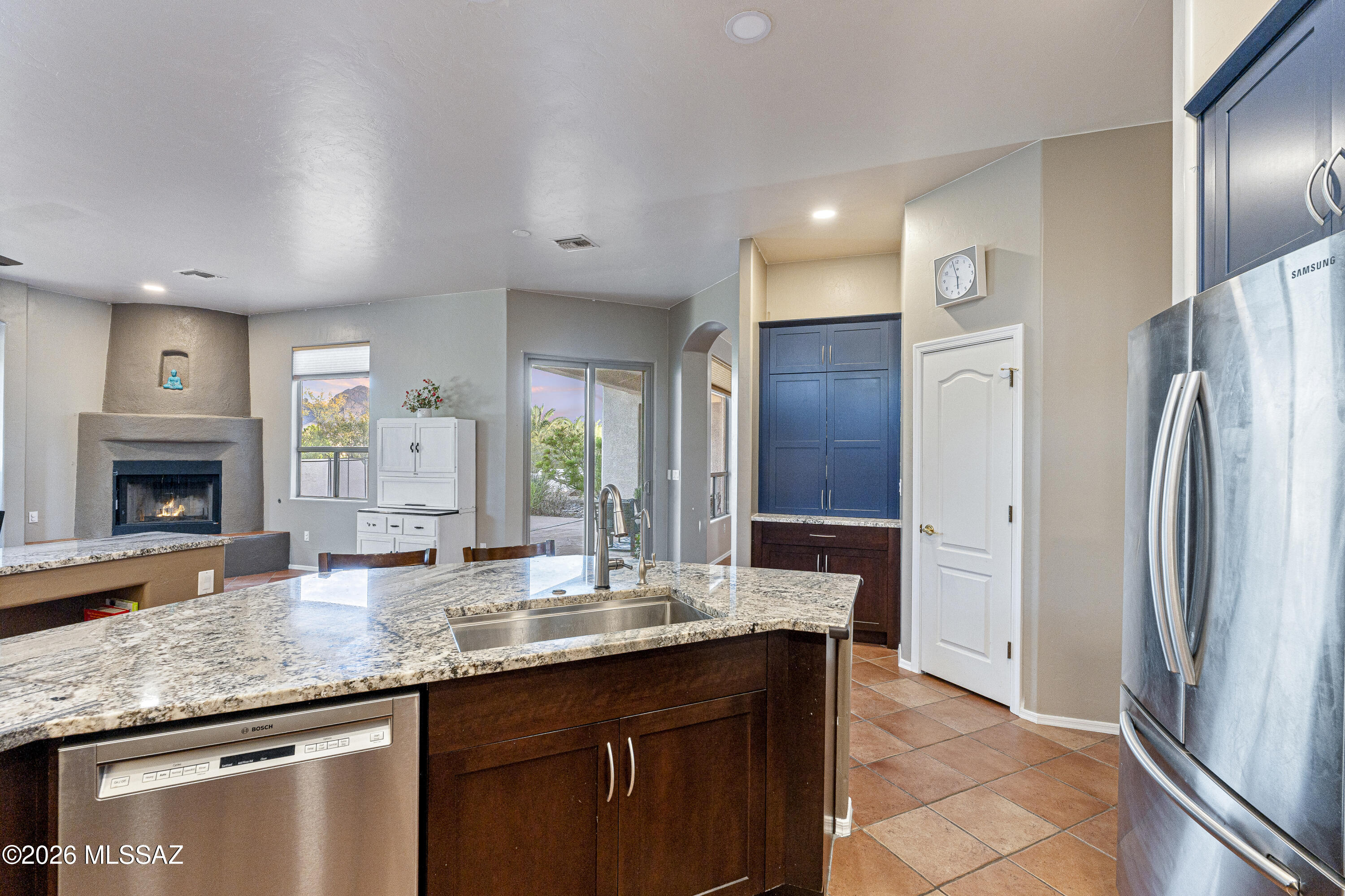 11770 North Copper Ridge Place Tucson, AZ 85737 - Photo 17 of 45 19-Kitchen