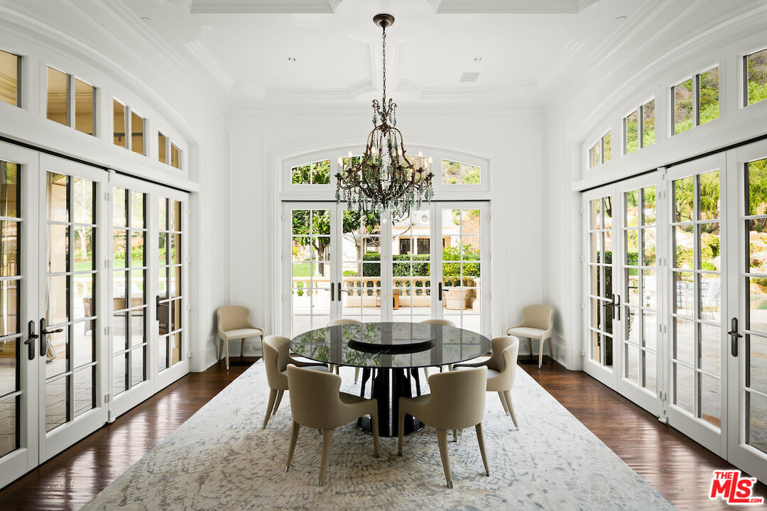 71 Beverly Park Beverly Hills, CA 90210 - Photo 17 of 75