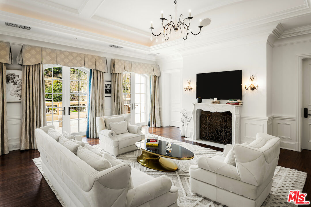 71 Beverly Park Beverly Hills, CA 90210 - Photo 27 of 75