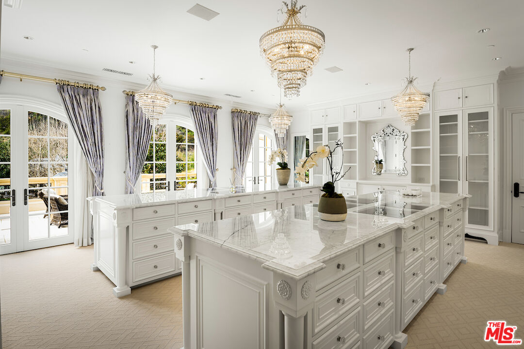 71 Beverly Park Beverly Hills, CA 90210 - Photo 33 of 75