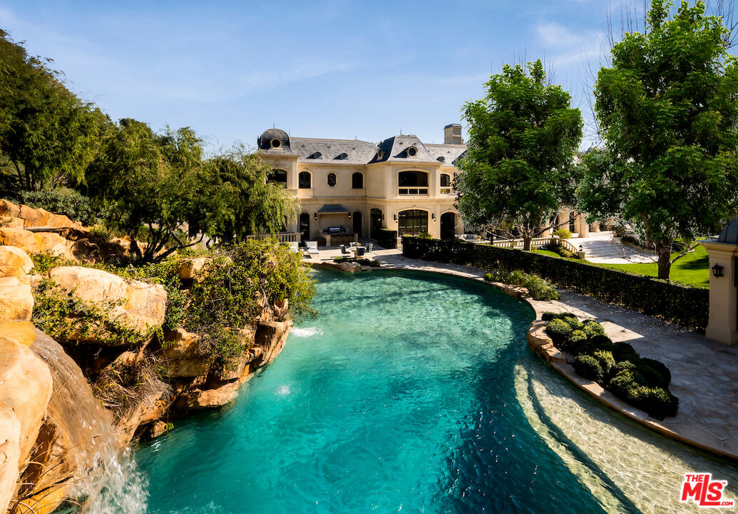 71 Beverly Park Beverly Hills, CA 90210 - Photo 51 of 75