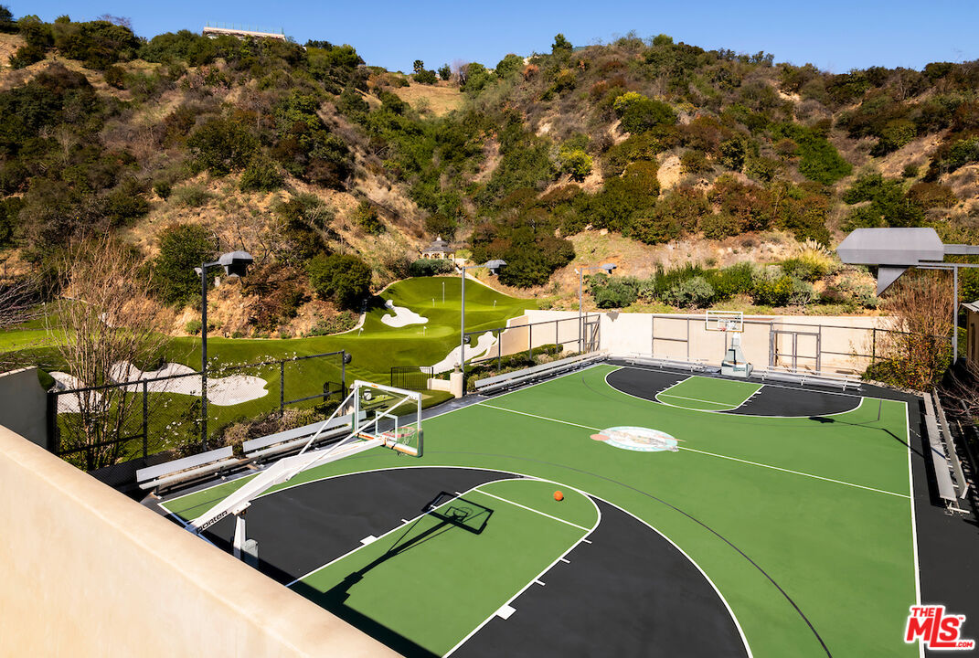 71 Beverly Park Beverly Hills, CA 90210 - Photo 63 of 75