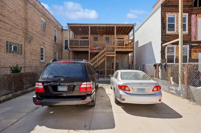 a car parked in front of a building