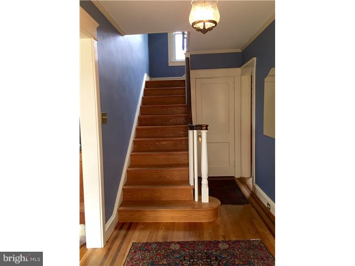 813 Valley Road Havertown, PA 19083 - Photo 5 of 13 Foyer